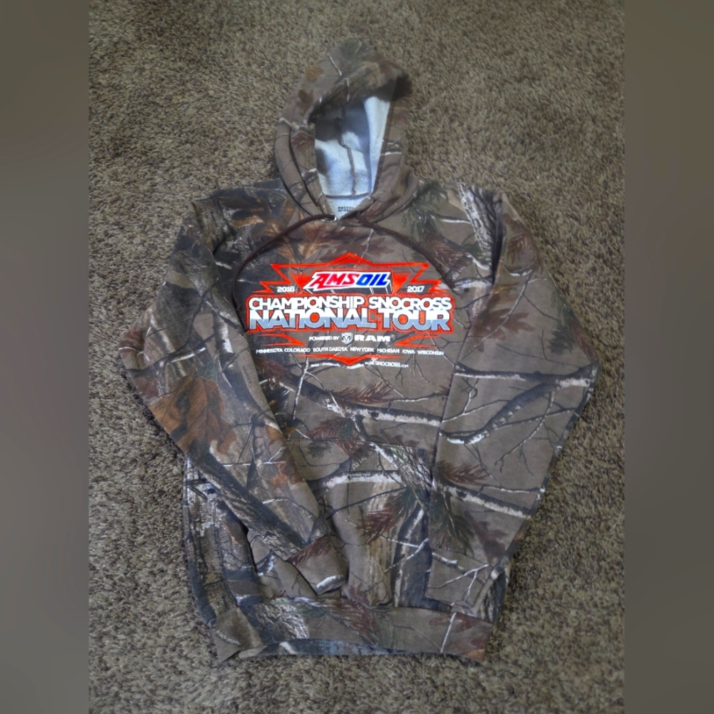 MENS SWEATSHIRT SIZE SMALL